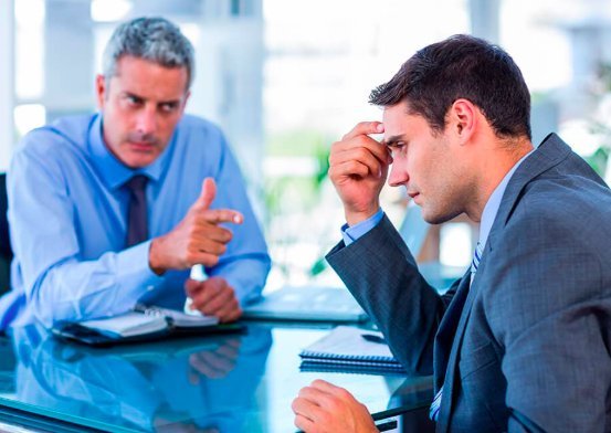 Адвокат Попов Алексей Викторович на улице Антонова-Овсеенко